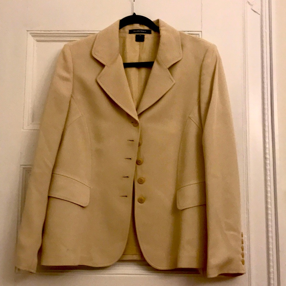 Ellen Tracy blazer in tan